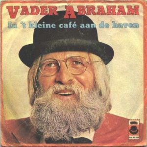 In 1976 schreef Vader Abraham een songtekst met een visie op de gezellige sfeer van de (helaas verdwenen) cafés uit die tijd.